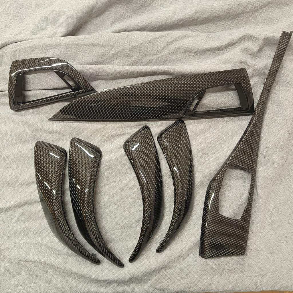 Décors intérieurs BMW F20 fibre de carbone